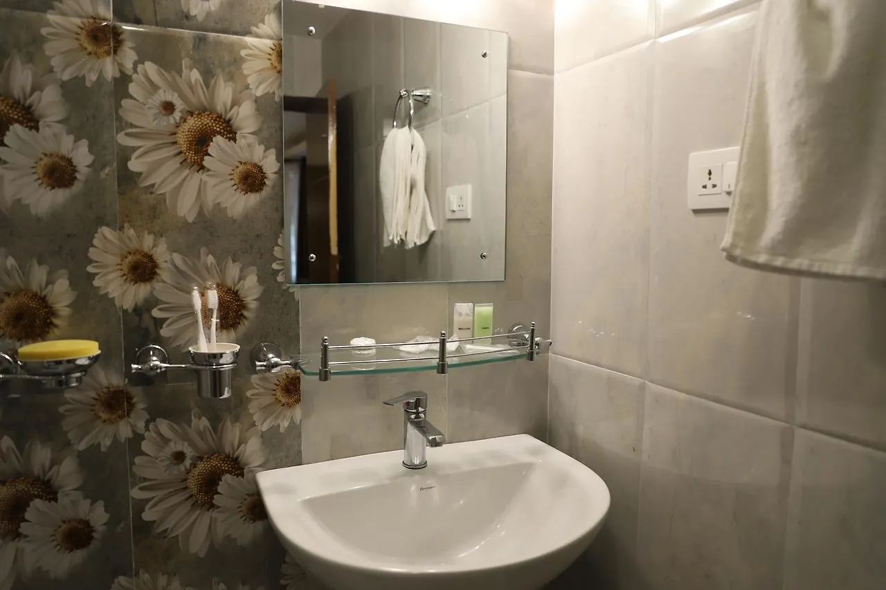 קטמנדו Nepal Cottage Resort