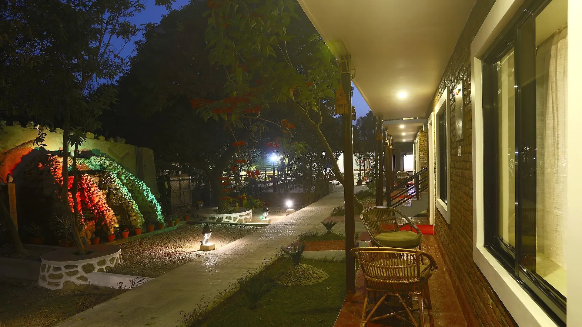 קטמנדו Nepal Cottage Resort
